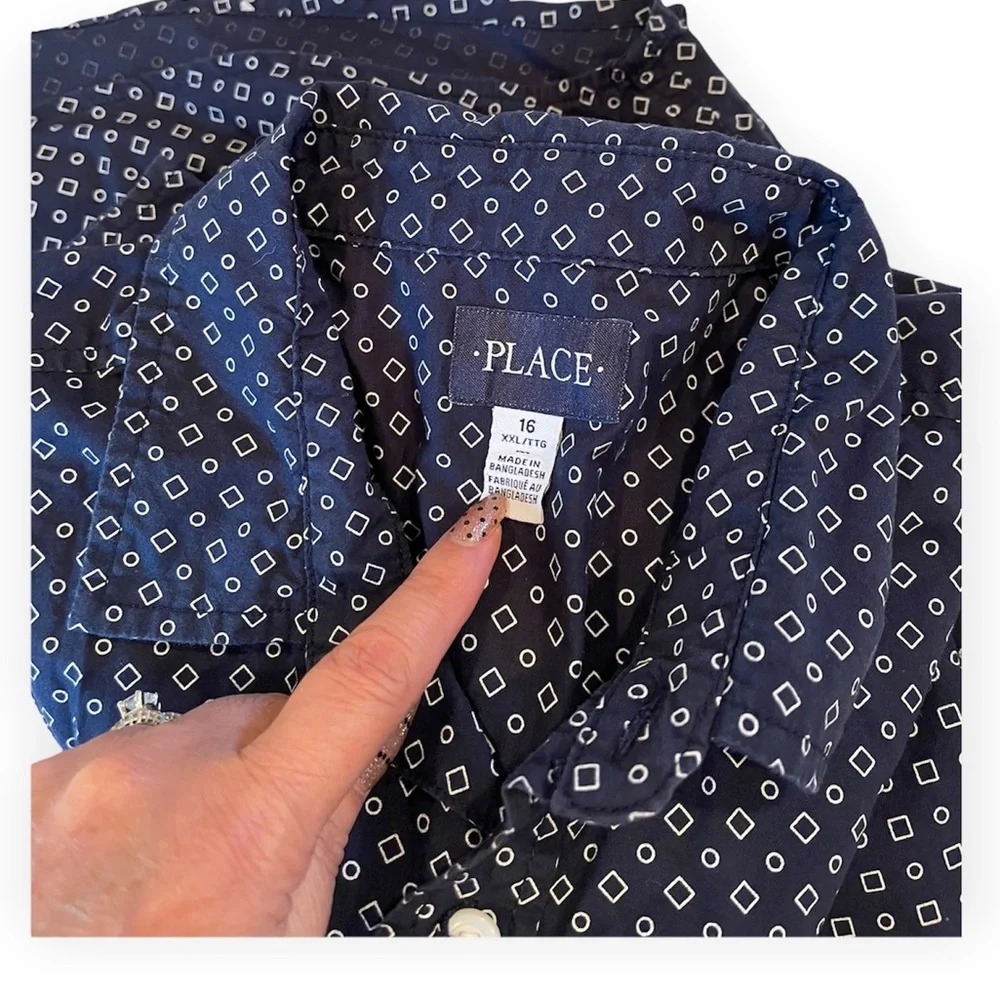 The Children’s Place Boy Woven Shirt Navy & White Triangle/Circles size 16 XXL
